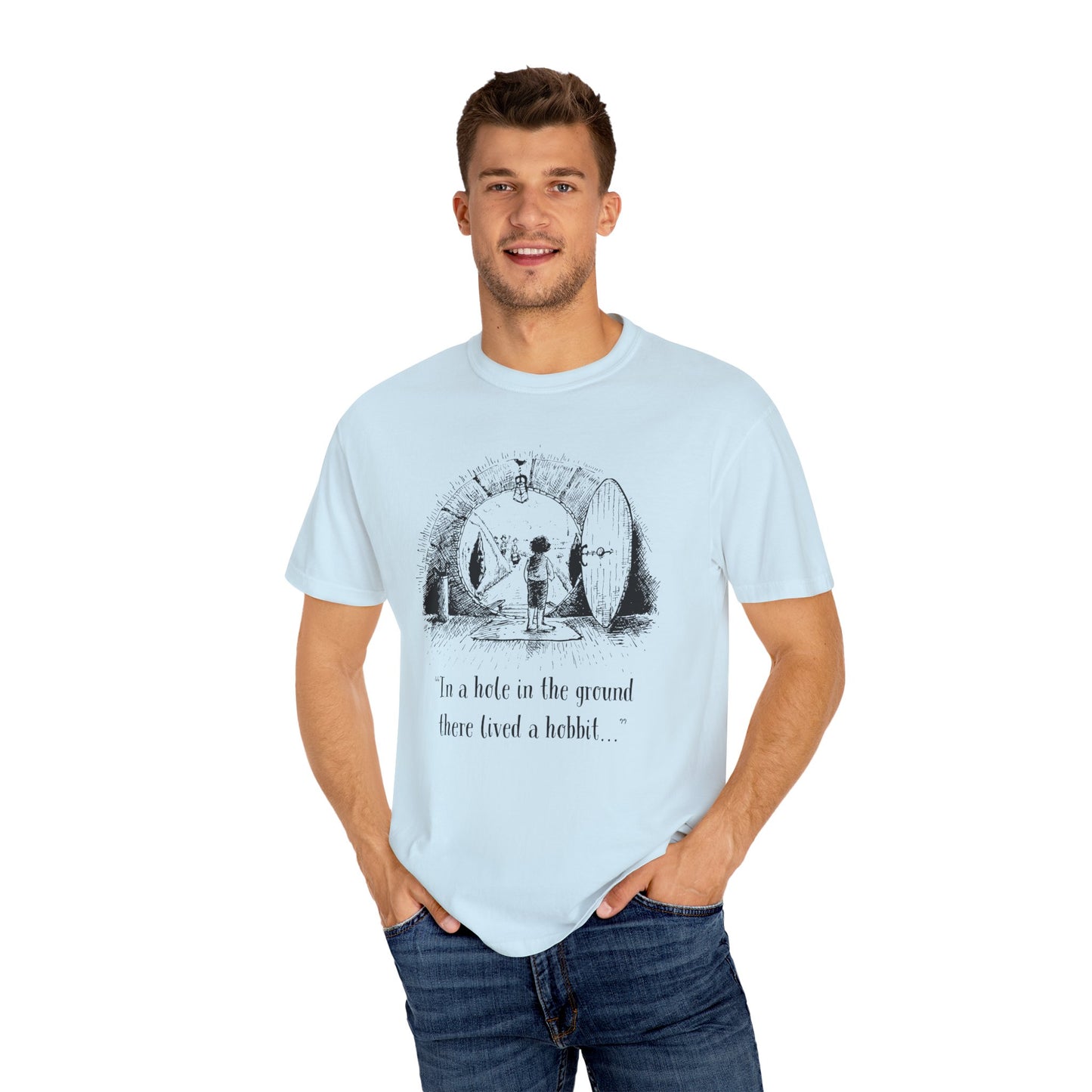 In a Hole in the Ground There Lived a Hobbit T-shirt - The Lord of The Rings