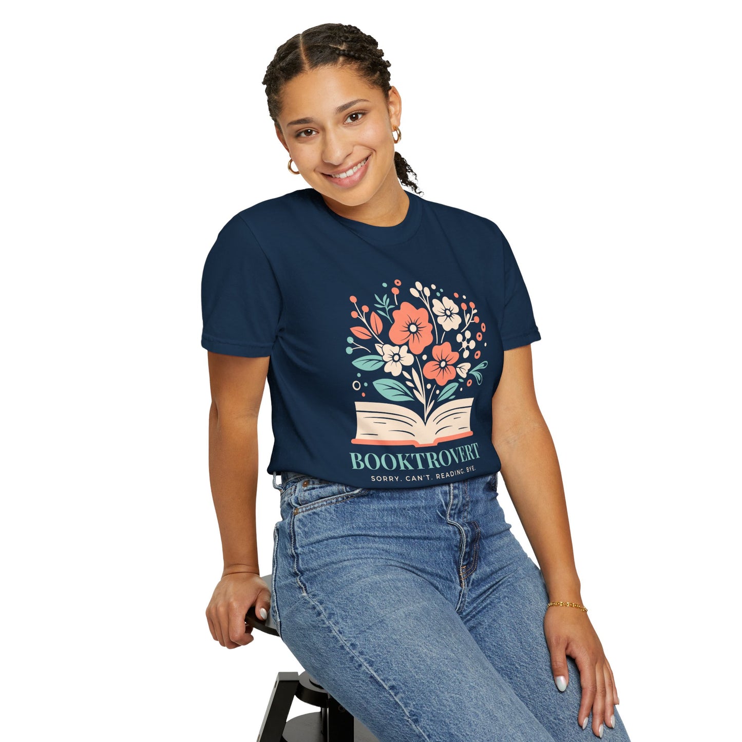 Booktrovert Oversized T-shirt - Book Lovers