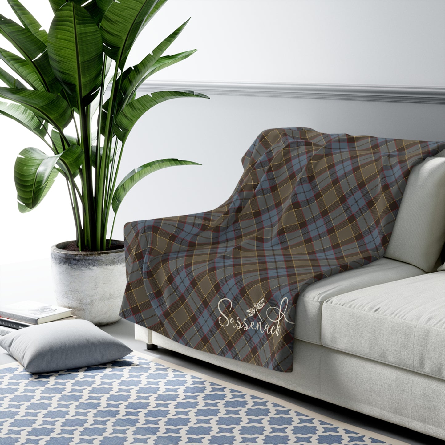 Sassenach Tartan Fleece - Outlander Blanket
