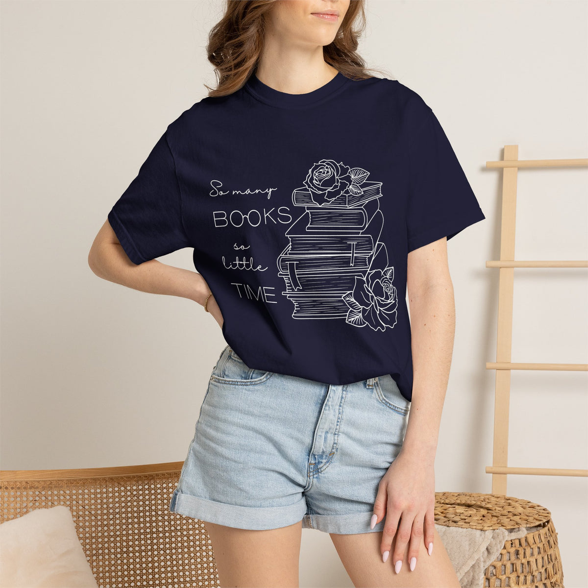 So Many Books So Little Time - Oversized Book Lovers T-Shirt