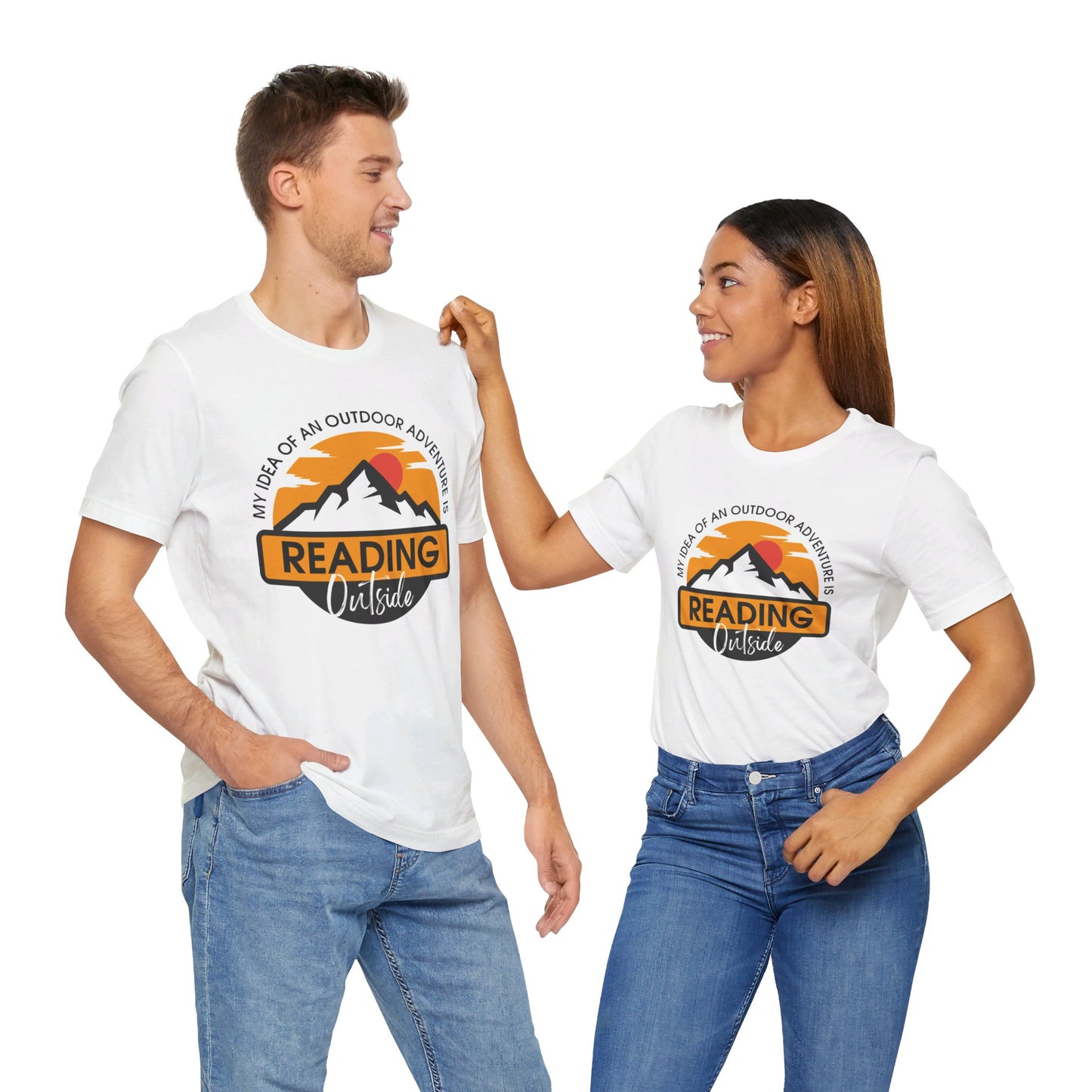 Reading Outside - Book Lovers T-shirt