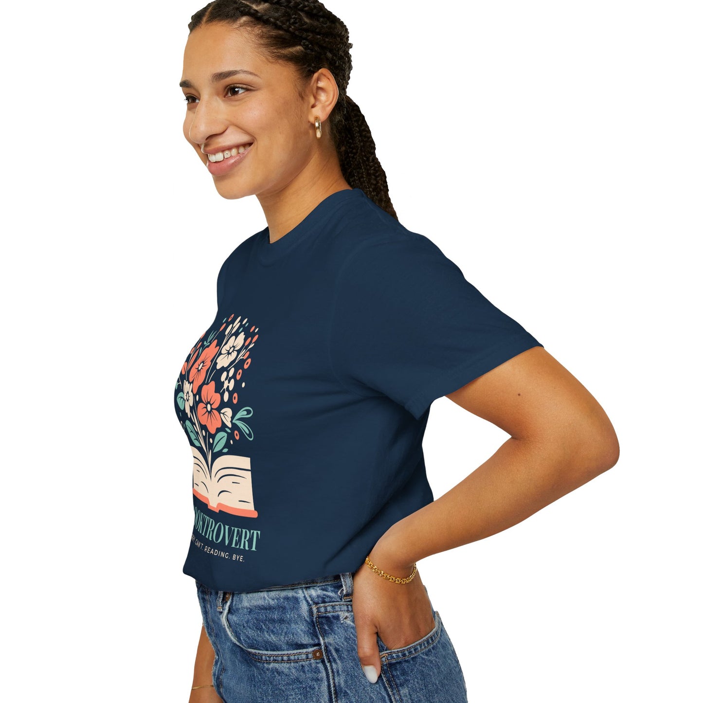 Booktrovert Oversized T-shirt - Book Lovers