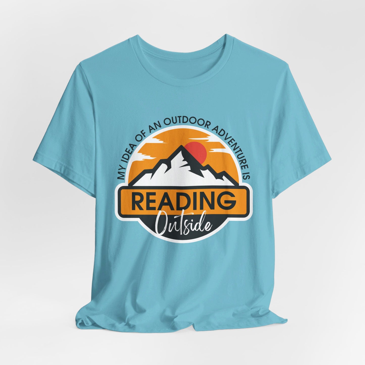 Reading Outside - Book Lovers T-shirt
