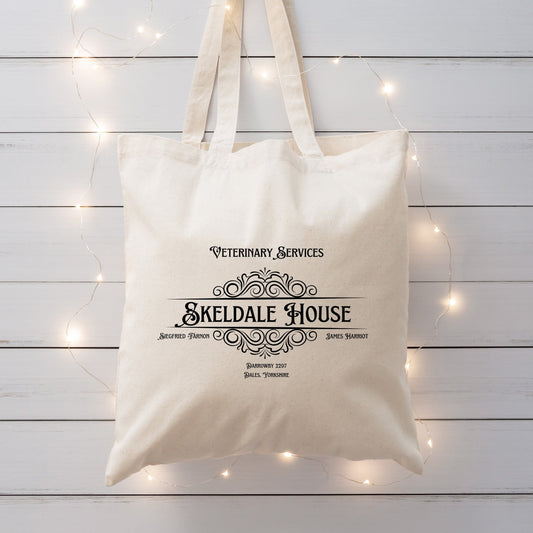 all creatures great and small tote bag