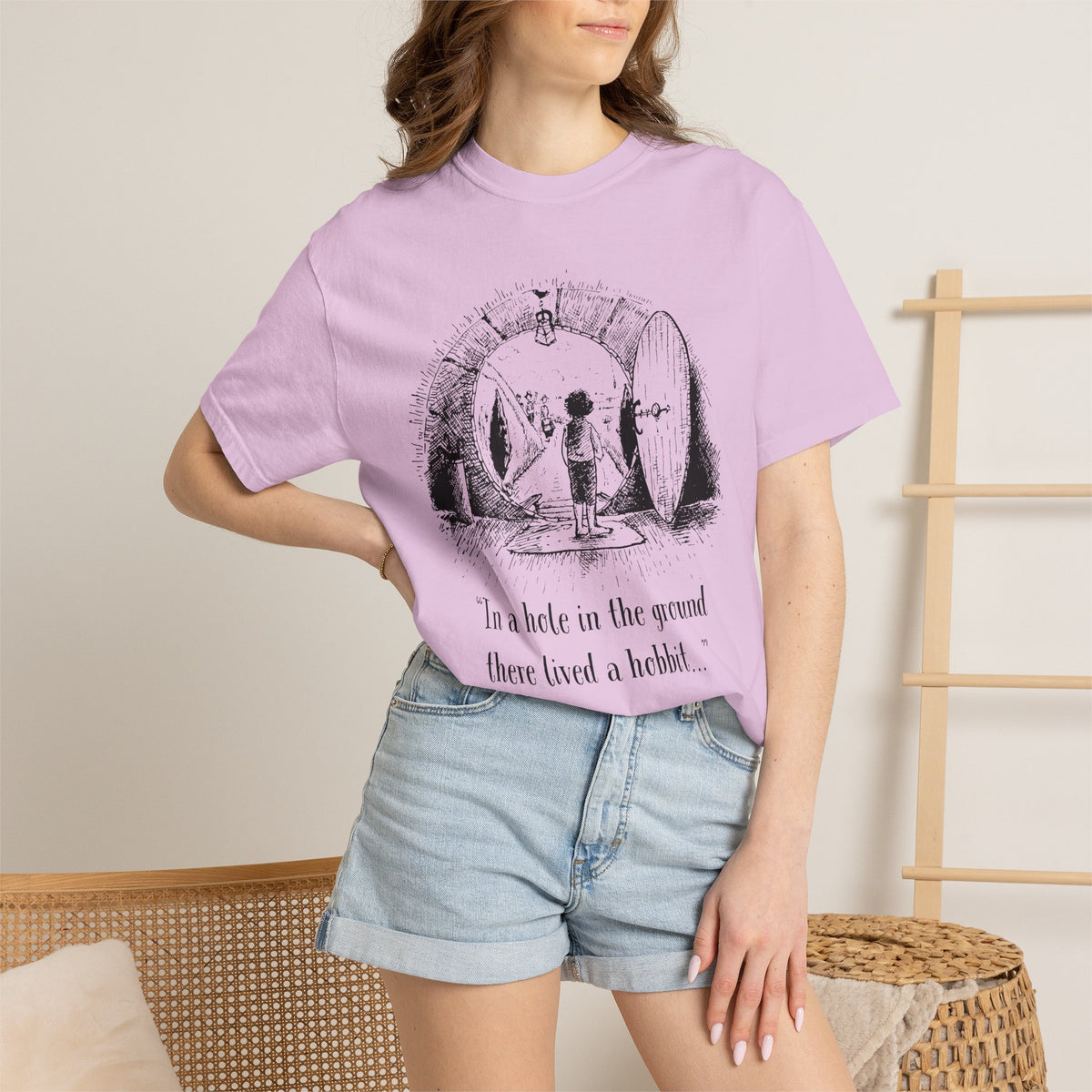 In a Hole in the Ground There Lived a Hobbit - The Lord of The Rings T-shirt