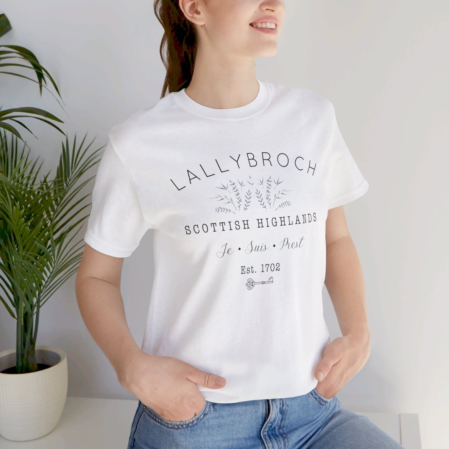 Lallybroch - Outlander T-shirt