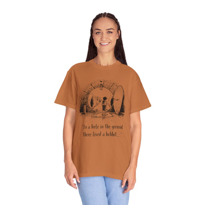 In a Hole in the Ground There Lived a Hobbit - The Lord of The Rings T-shirt