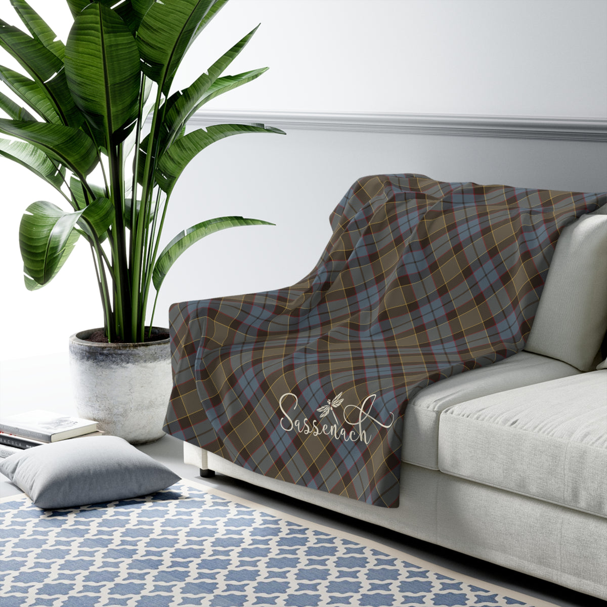 Sassenach Tartan Fleece - Outlander Blanket