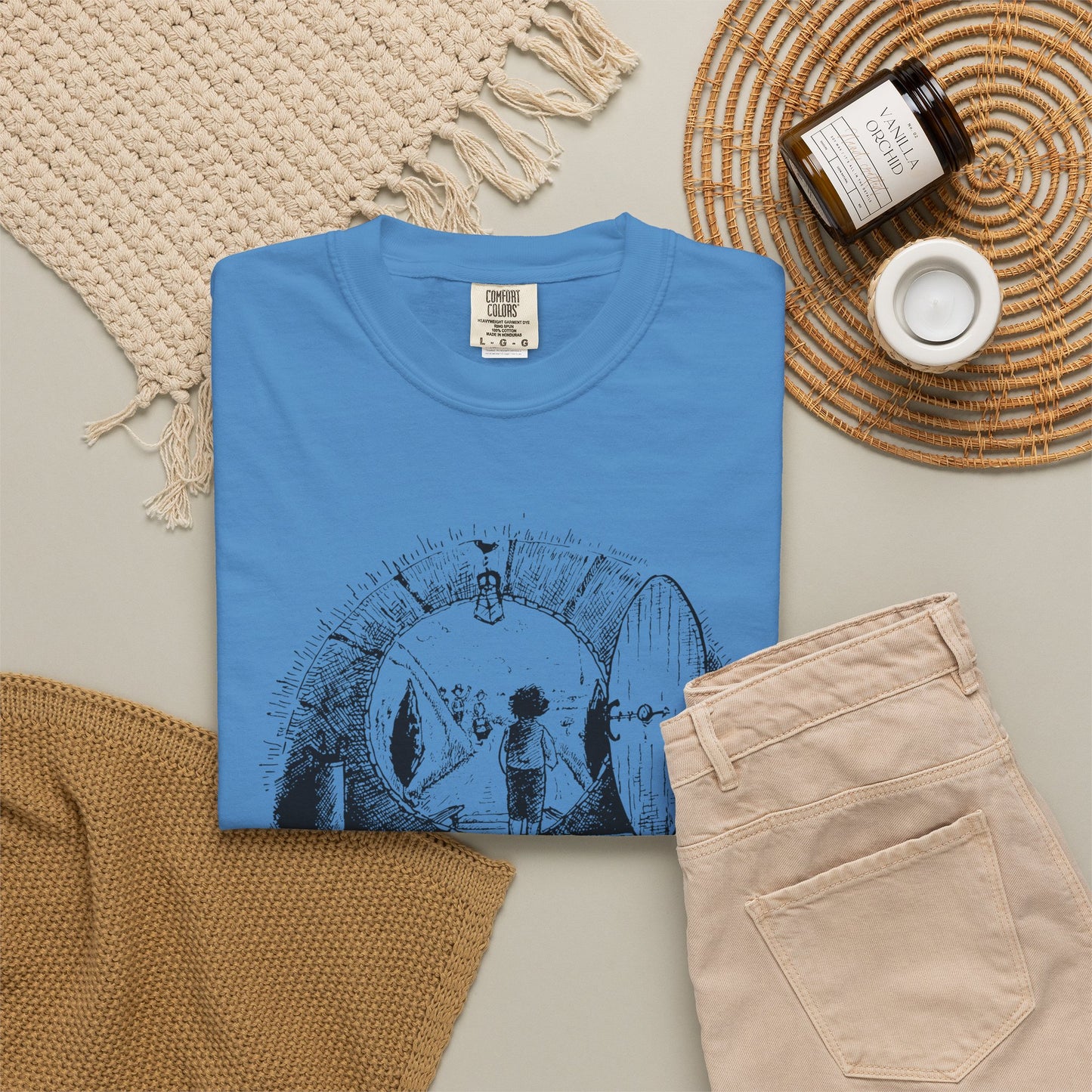 In a Hole in the Ground There Lived a Hobbit T-shirt - The Lord of The Rings