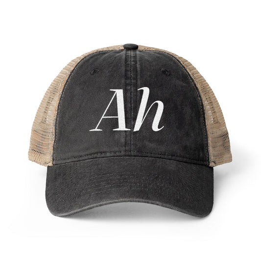 Ah - Emma M Lion Women's Mesh-Back Ponytail Cap