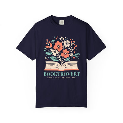 Booktrovert Oversized - Book Lovers T-shirt