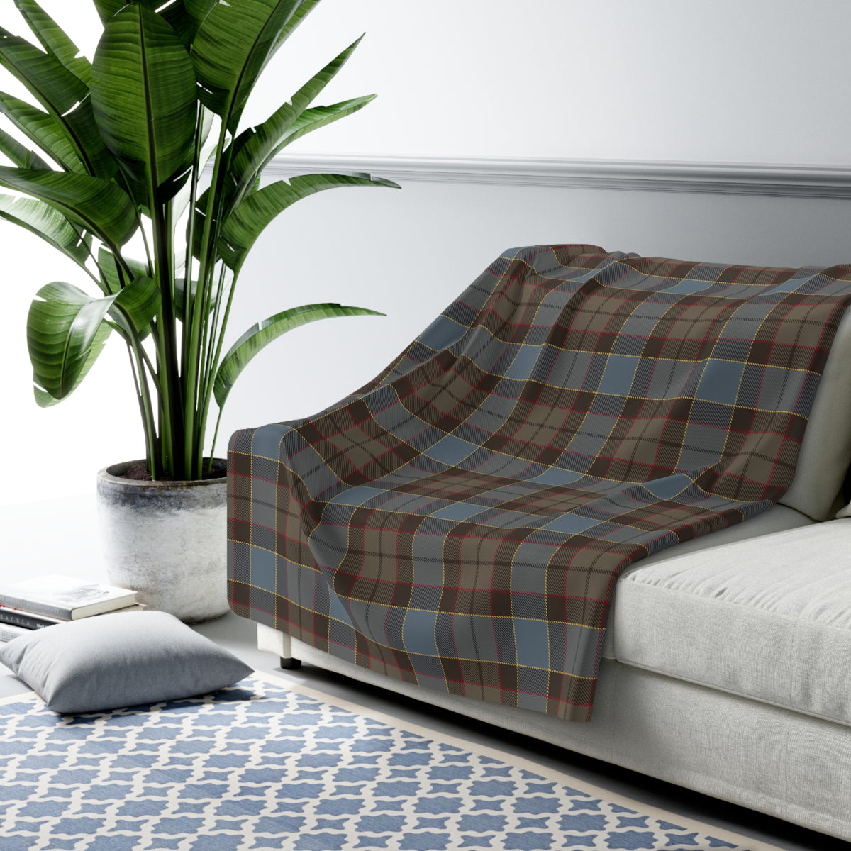 Outlander Fraser Tartan Sherpa Blanket