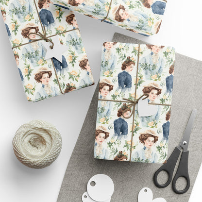 Emma M Lion Gift Wrap - Book Lovers