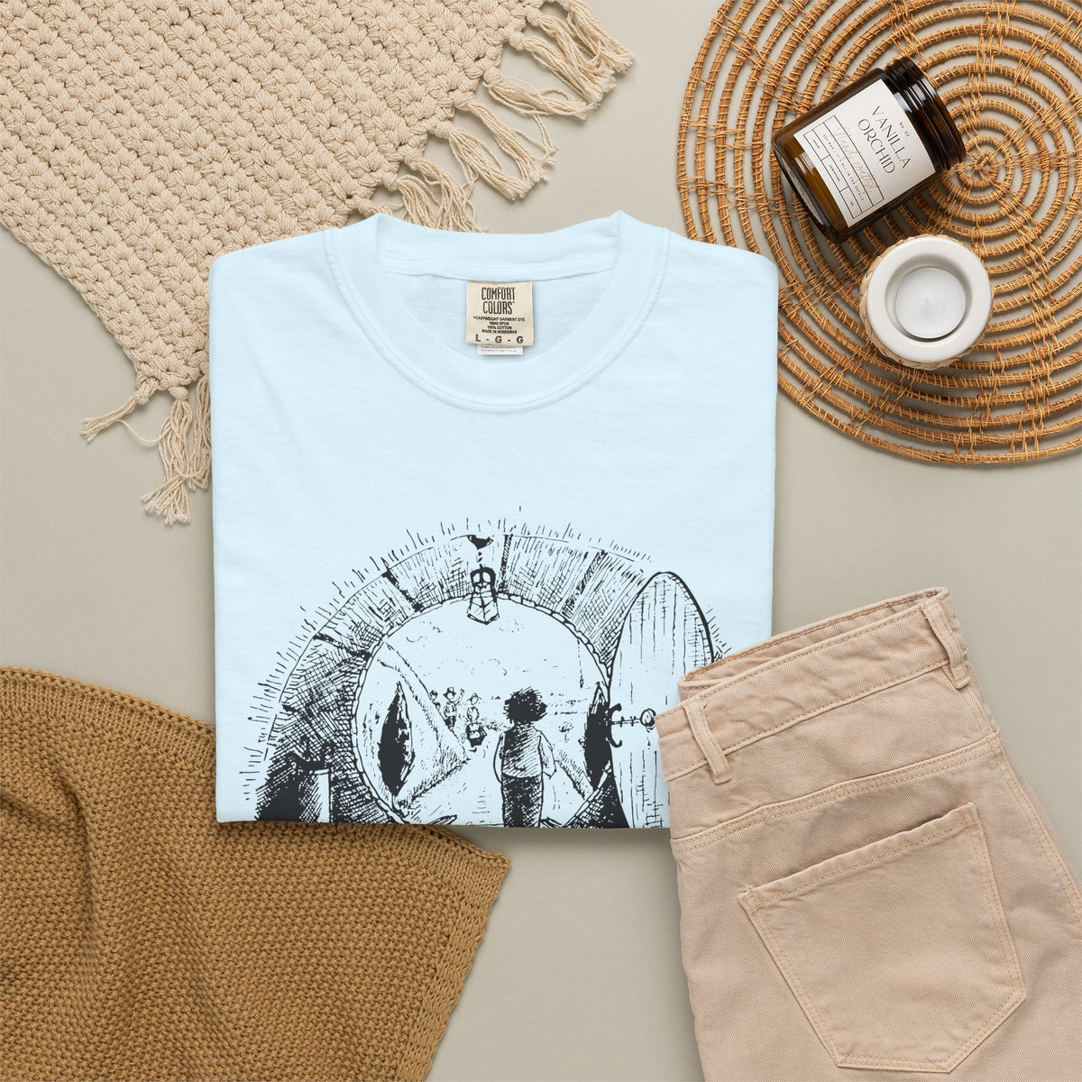 In a Hole in the Ground There Lived a Hobbit - The Lord of The Rings T-shirt