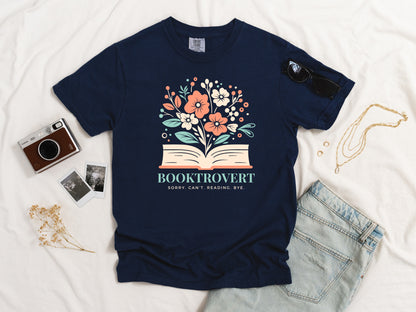 Booktrovert Oversized - Book Lovers T-shirt