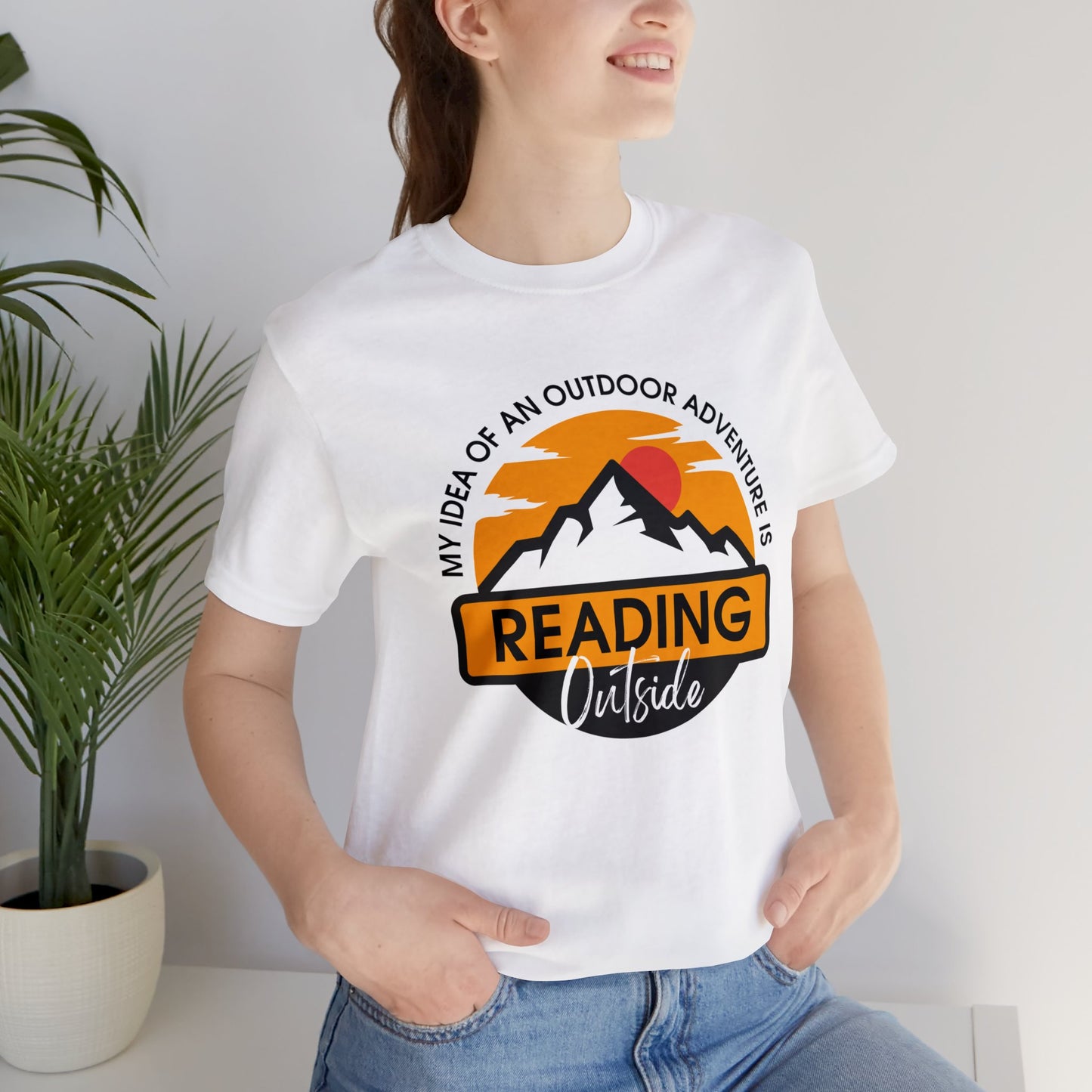 Reading Outside T-shirt - Book Lovers