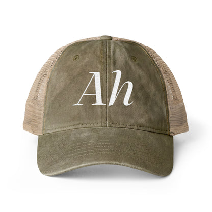 Ah - Emma M Lion Women's Mesh-Back Ponytail Cap