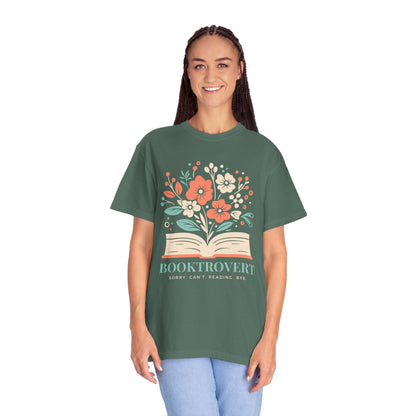 Booktrovert Oversized - Book Lovers T-shirt