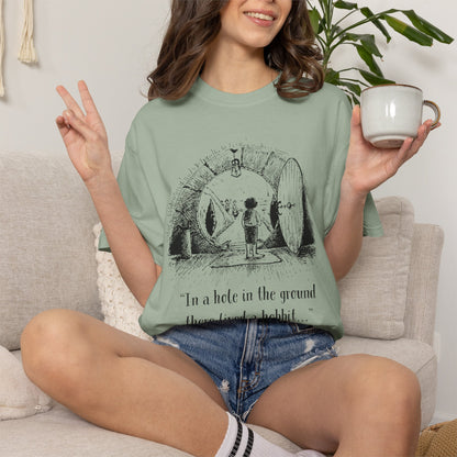 In a Hole in the Ground There Lived a Hobbit - The Lord of The Rings T-shirt