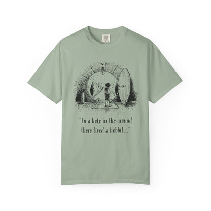 In a Hole in the Ground There Lived a Hobbit - The Lord of The Rings T-shirt