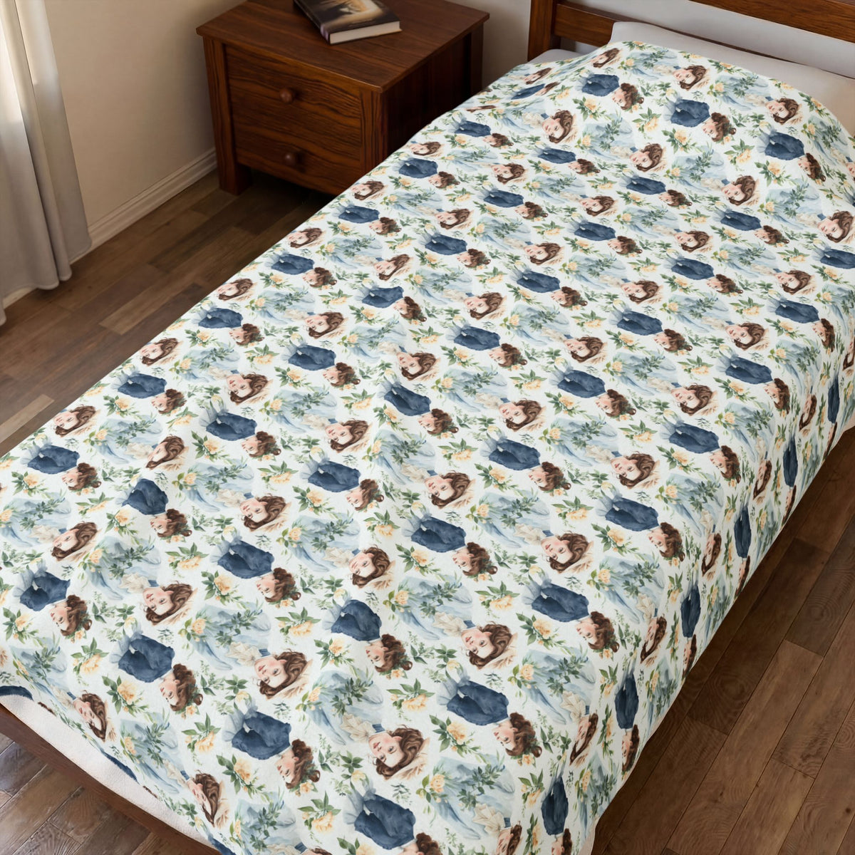 Velveteen Plush - Emma M Lion Throw Blanket