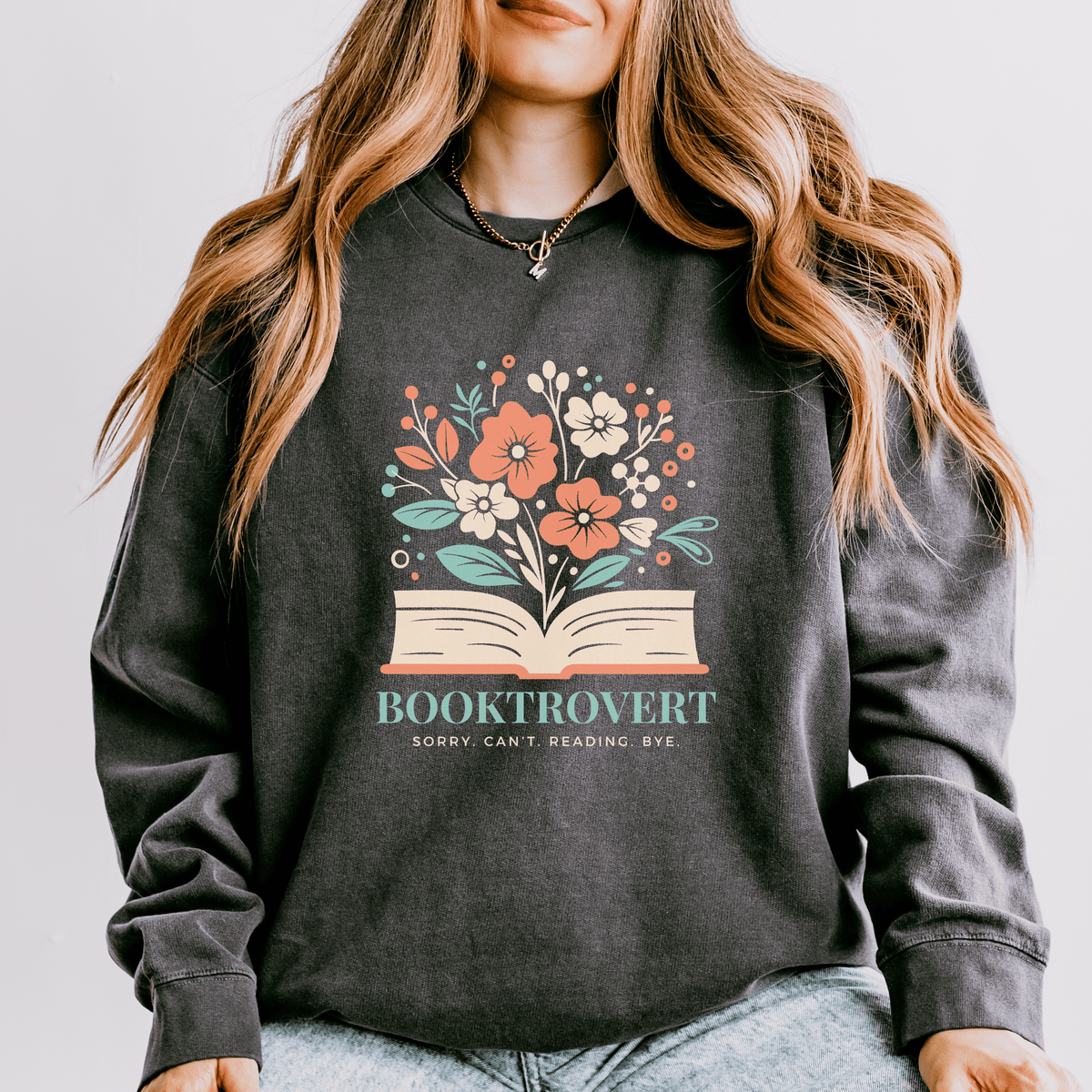 Booktrovert Sweatshirt - Book Lovers